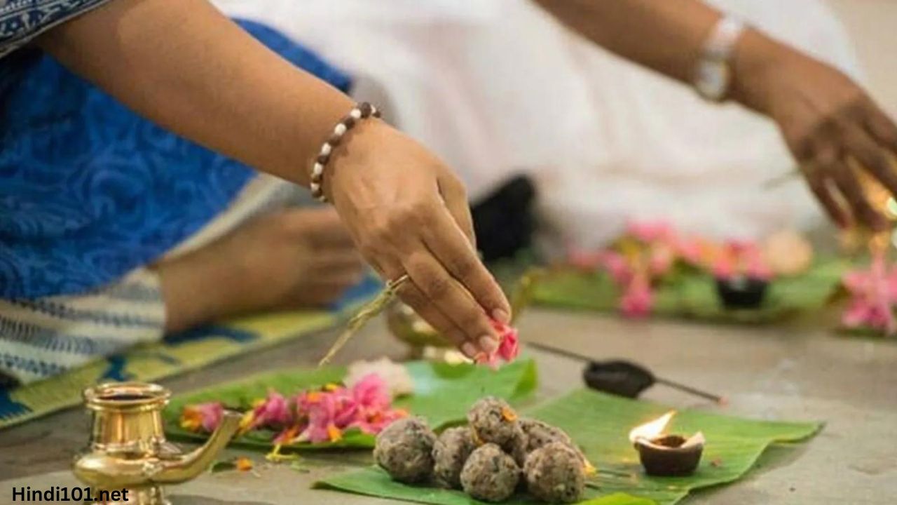 पितृपक्ष - पितृपक्ष पंधरवडा (Pitrupaksh-Pitrupandhravda Shradhache Mahatva Shradh पितृपूजा (Pitrupuja) )